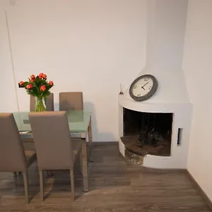 Lolly House 12 Apartment